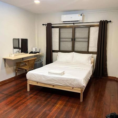 Go Inn Sao Chingcha - โกอินน์ เสาชิงช้า Банкок Екстериор снимка